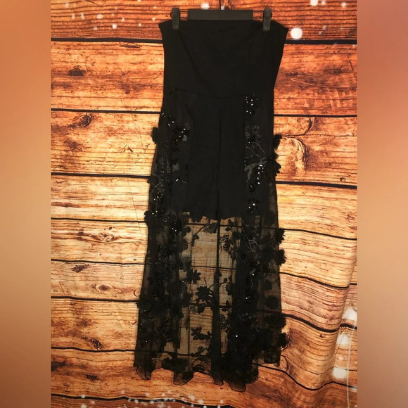 Sequin Applique Overlay Romper - Picture 2 of 16